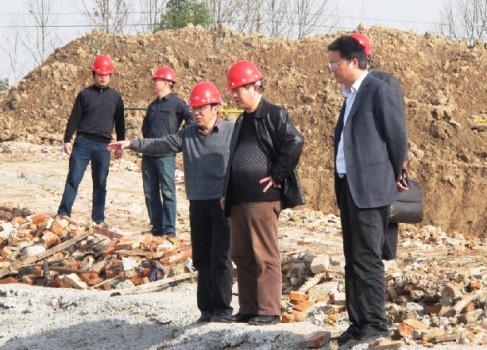 武漢市城管局領(lǐng)導(dǎo)到武漢項(xiàng)目檢查工作